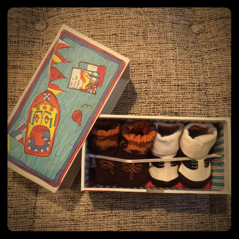 Dimples Two Pairs of socks gift set New with Box